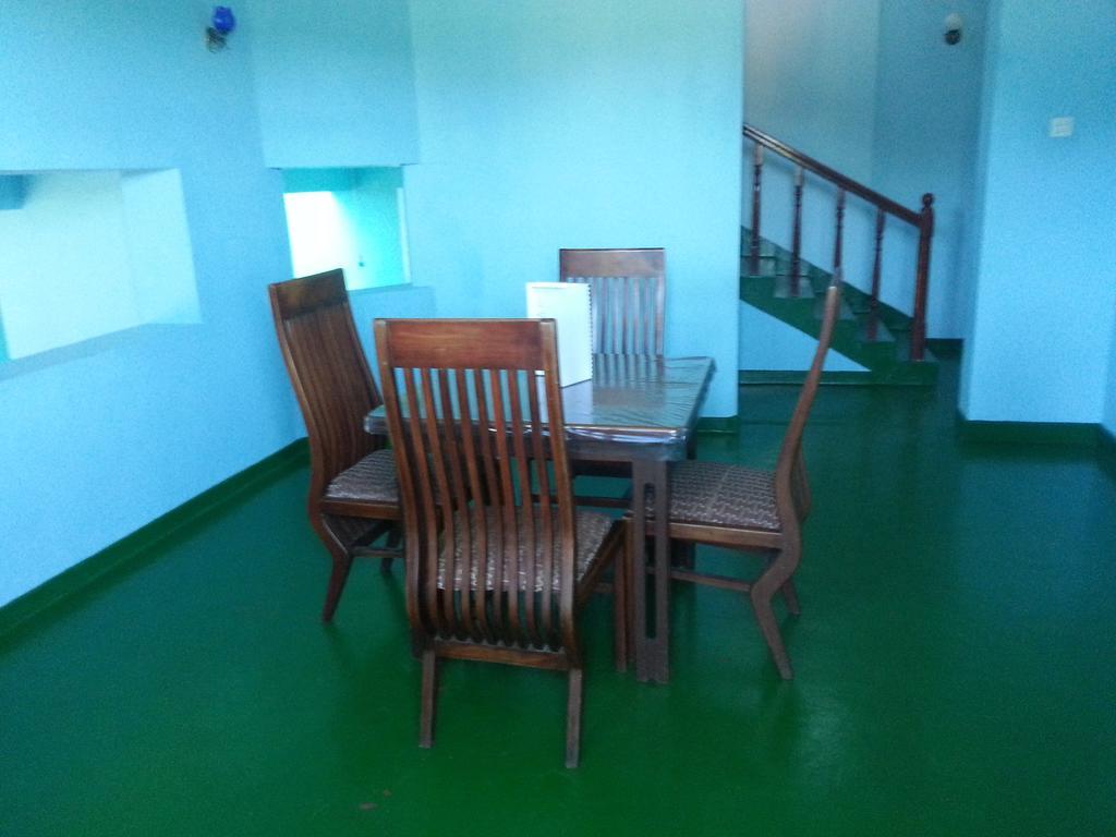 Winkfield Hostel Nuwara Eliya Exterior photo