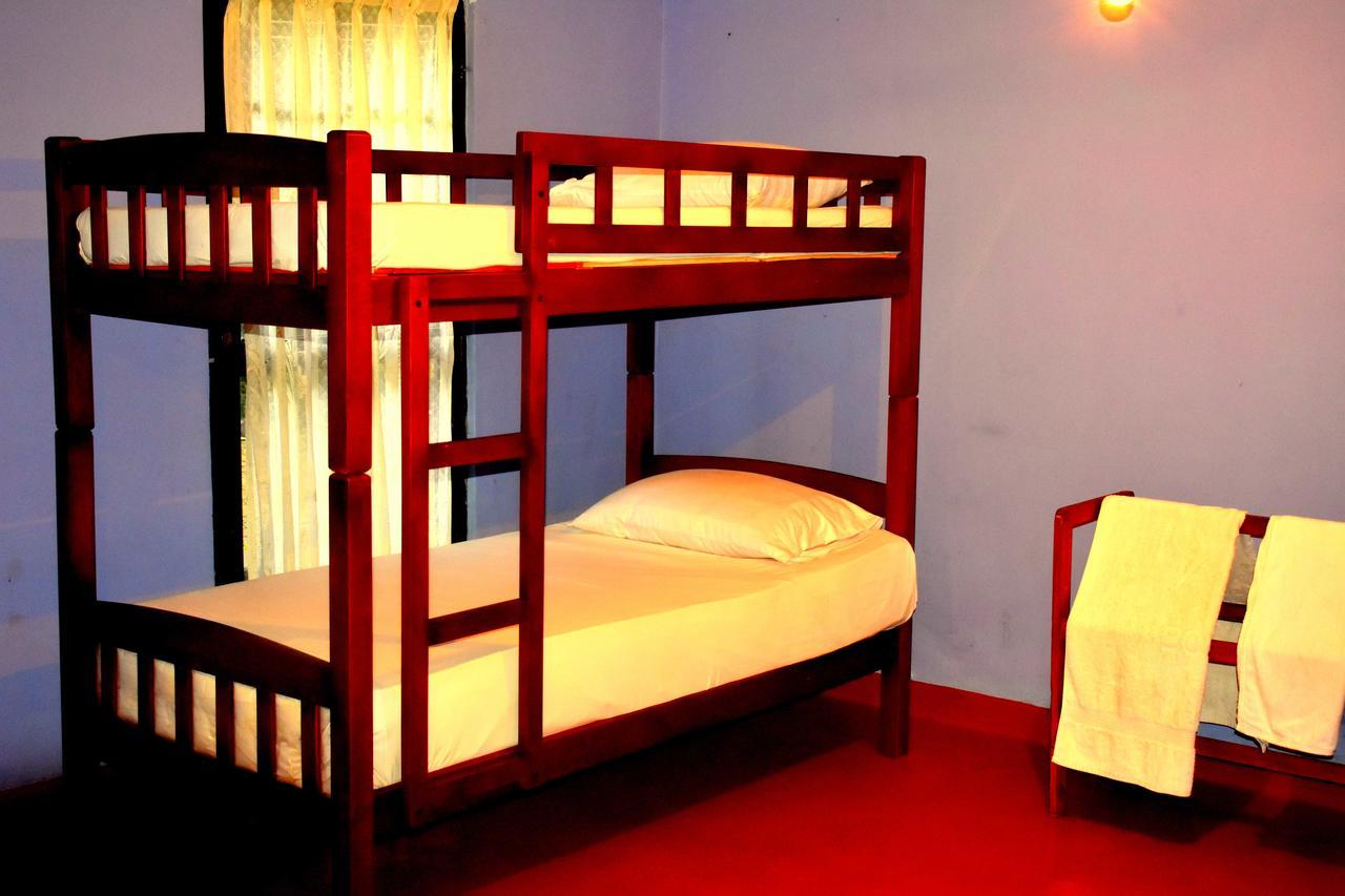 Winkfield Hostel Nuwara Eliya Exterior photo
